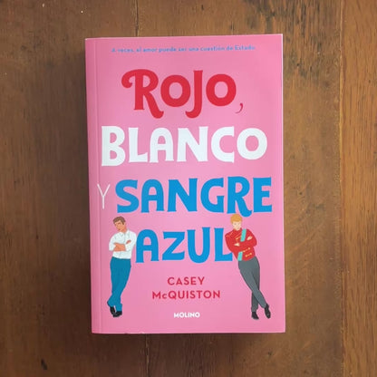 Rojo, Blanco Y Sangre Azul
