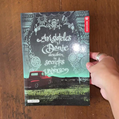 Aristóteles Y Dante Descubren Los Secretos Del Universo