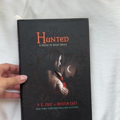 House of Night #5: Hunted